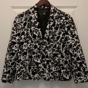 Apostrophe Black and White Blazer